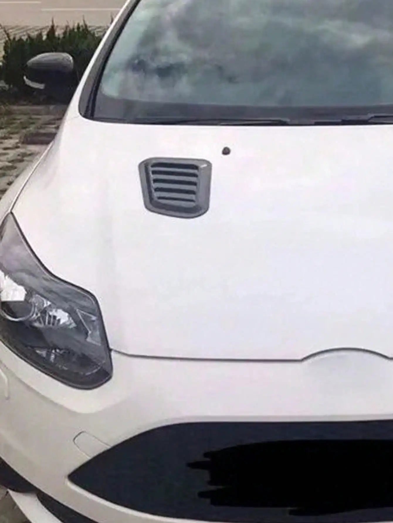 2pcs Car Fake Air Vents, Hood Decorative Vents - Universal, Stylish Shark Gill Simulated Air Outlets & Air Inlets